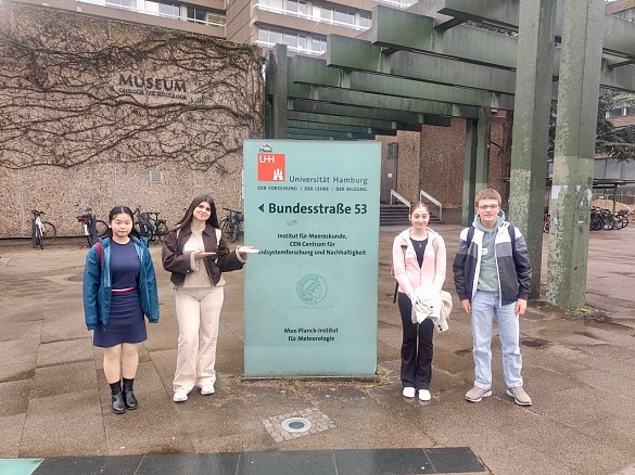 Die Teilnehmer:innen am Mathematikwettbewerb